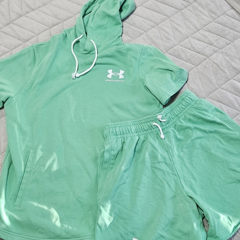 Under Armour Green Hoodie and Shorts Set
